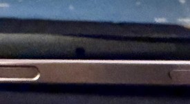 Mint
													Apple iPhone 16 Pro Max - Unlocked, Desert, 512 GB, A3084, photo 3 of 10