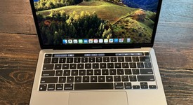 Good
													MacBook Pro 2020 - 13" - Apple M1, Gray, 256 GB, 8 GB, photo 1 of 5