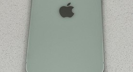 Mint
													Apple iPhone 12 - Unlocked, Green, 128 GB, A2172, photo 3 of 7