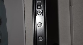 Mint
													Nintendo Switch - Red & Blue, 32 GB, photo 5 of 10