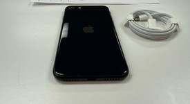 Mint
													Apple iPhone SE 3rd Gen 2022 - Unlocked, Midnight, 64 GB, A2595, photo 3 of 7