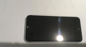 Good
													Apple iPhone SE 1st Gen 2016 - AT&T, Grey, 64 GB, A1662, photo 2 of 10