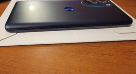 Mint
													Motorola Edge Plus (2022) - Verizon, Blue, 128 GB, 8 GB, 5G UW, photo 3 of 7