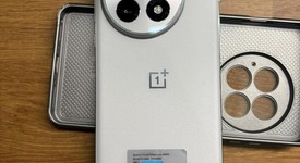 Mint
													OnePlus 13 - Unlocked, Arctic Dawn, 512 GB, 16 GB, photo 2 of 5