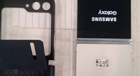 Mint
													Samsung Galaxy Z Flip5 - AT&T, Cream, 256 GB, 8 GB, SM-F731U, photo 2 of 11