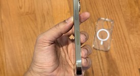 Good
													Apple iPhone 14 Pro - Unlocked, Gold, 128 GB, A2650, photo 4 of 8