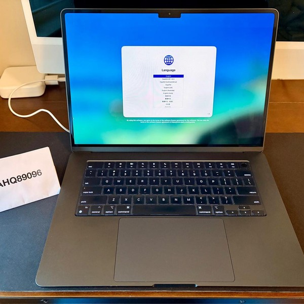 MacBook Air 2024 (M3) - 15 inch - 256 GB, Midnight, 8 GB, Apple M3, 10-core GPU