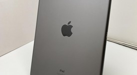 Fair
													Apple iPad 9th Gen - Wi-Fi, Gray, 256 GB, A2602, photo 3 of 7