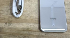 Good
													Apple iPhone Xs - Unlocked, Silver, 64 GB, A1920, photo 1 of 9
