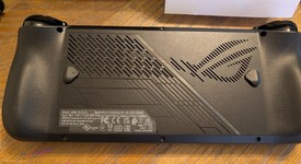 Good
													Asus ROG Ally X - Z1 Extreme, Black, 1 TB, 24 GB, photo 4 of 5