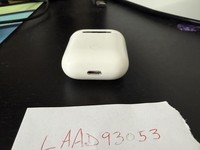 Apple AirPods 2nd Gen