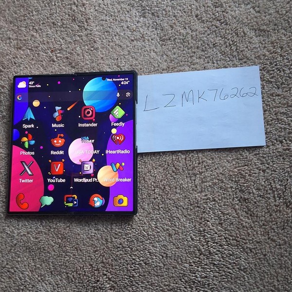 Samsung Galaxy Z Fold7 - Unlocked, 256 GB, Silver Shadow, 12 GB, SM-F966U1