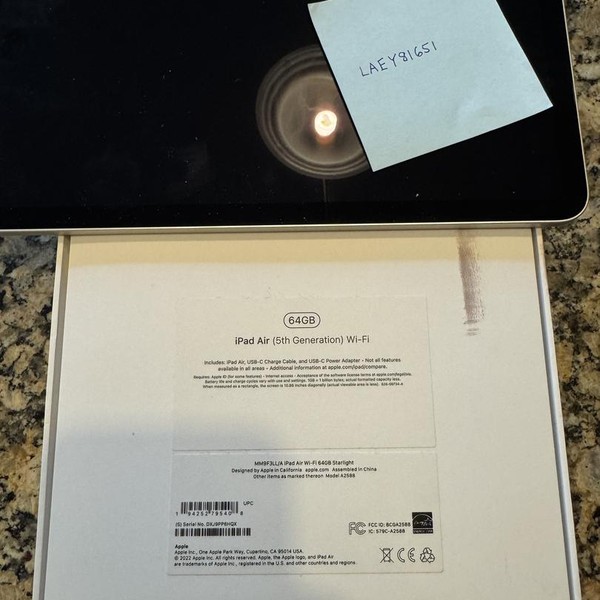 Apple iPad Air (5th Gen) - Wi-Fi, 64 GB, Gray, A2588