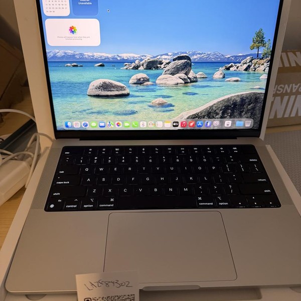 MacBook Pro 2024 - 14 inch - 512 GB, Silver, 16 GB, Apple M4