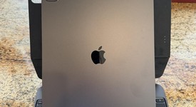 Mint
													Apple iPad Pro 13" (M4) 2024 - Unlocked, Black, 512 GB, 8 GB, A2926, Standard Glass, photo 5 of 7