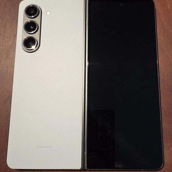 Samsung Galaxy Z Fold5 - Unlocked, 512 GB, Cream, 12 GB, SM-F946U1