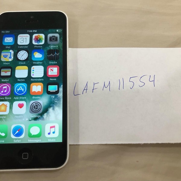 Apple iPhone 5C - Unlocked, 16 GB, White, A1532, GSM