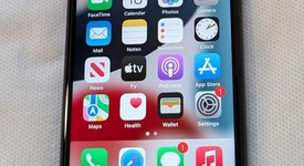 Good
													Apple iPhone 7 - Verizon, Black, 32 GB, A1660, photo 1 of 5
