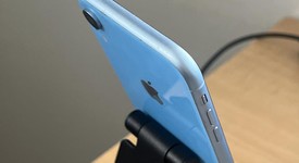 Good
													Apple iPhone Xr - Unlocked, 64 GB, A1984, photo 5 of 7