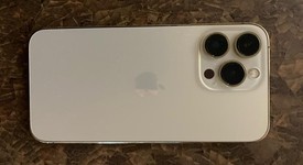 Good
													Apple iPhone 13 Pro - AT&T, Gold, 256 GB, A2483, photo 3 of 9