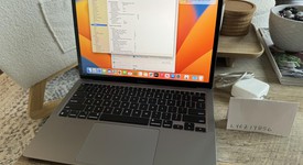 Good
													MacBook Air 2020 - 13" - Apple M1, Gray, 256 GB, 8 GB, photo 1 of 28