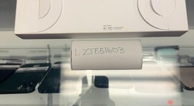Mint
													Apple Watch SE 2nd Gen 40mm - Unlocked, Starlight, A2726 - Cellular, Aluminum, photo 3 of 4