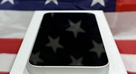 Mint
													Apple iPhone 16e - Verizon, White, 256 GB, A3212, photo 5 of 14
