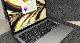 Good
													MacBook Air 2020 - 13" - I5, Gray, 256 GB, 16 GB, photo 1 of 10