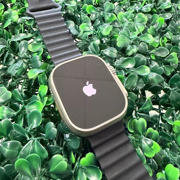 Apple Watch Ultra 49mm - Unlocked, Titanium, A2622