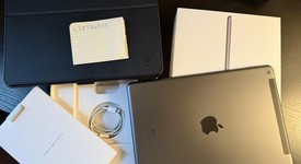 Mint
													Apple iPad 9th Gen - Verizon, Gray, 64 GB, A2603, photo 1 of 14