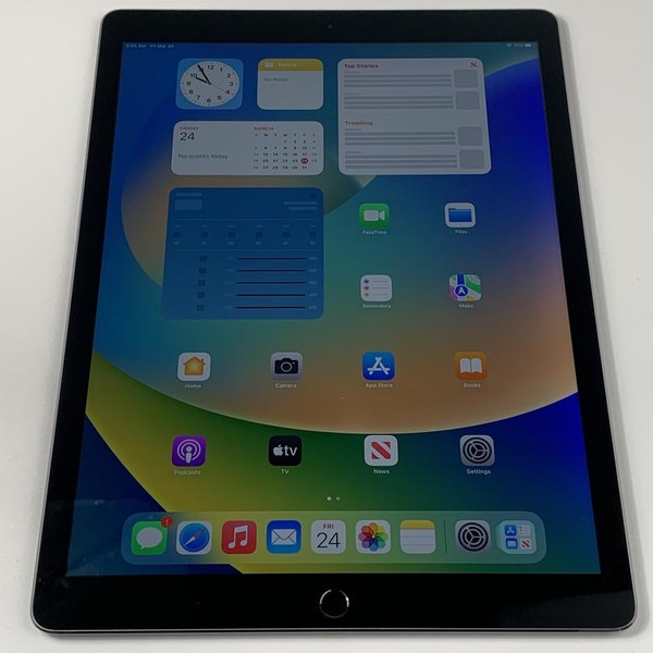 Apple iPad Pro 12.9 inch 1st Gen 2015 - Wi-Fi, 32 GB, Gray, A1584, 1st Gen 2015