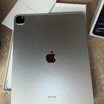 Mint Apple iPad Pro 12.9 inch 6th Gen 2022 - Unlocked, 256 GB, Silver