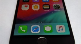 Good
													Apple iPhone 6 - Unlocked, Gray, 32 GB, A1549, photo 1 of 11