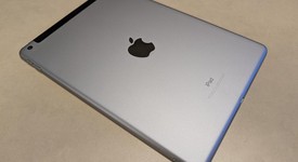 Good
													Apple iPad 6th Gen - Verizon, Gray, 32 GB, A1954, photo 1 of 5