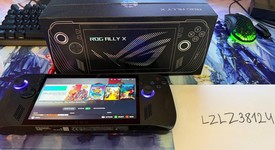 Mint
													Asus ROG Ally X - Z1 Extreme, Black, 2 TB, 24 GB, photo 3 of 11