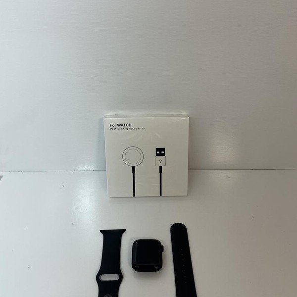 Apple Watch SE (3rd Gen) 40mm - Unlocked, Midnight, A3326 - Cellular