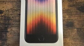 New
													Apple iPhone SE 3rd Gen 2022 - Unlocked, Midnight, 64 GB, A2595, photo 1 of 5