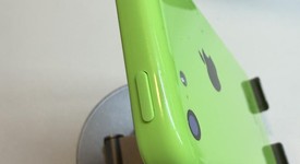 Good
													Apple iPhone 5C - Unlocked, Green, 8 GB, A1532, GSM, photo 3 of 6