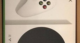New
													Xbox Series S (2020) - White, 512 GB, photo 1 of 5