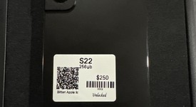 Good
													Samsung Galaxy S22 - Unlocked, Black, 256 GB, 8 GB, SM-S901U1, photo 2 of 6