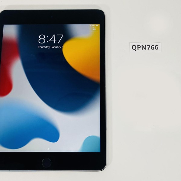 Apple iPad Mini 4 - Wi-Fi, 64 GB, Gray