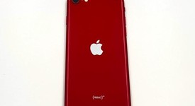 Fair
													Apple iPhone SE 2nd Gen 2020 - AT&T, Red, 256 GB, A2275, photo 4 of 6