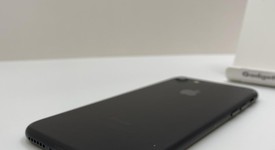 Good
													Apple iPhone 7 - Unlocked, Black, 32 GB, A1778, GSM, photo 4 of 5