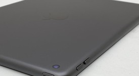 Good
													Apple iPad 9th Gen - Wi-Fi, Gray, 64 GB, A2602, photo 4 of 6