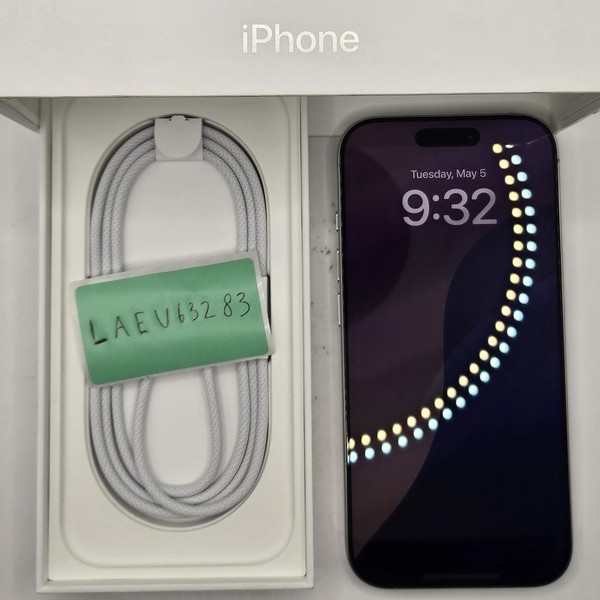 Apple iPhone 16 Pro - Unlocked, 256 GB, White, A3083