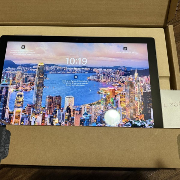 Microsoft Surface Pro 7 Plus - 512 GB, Platinum, 16 GB, Intel Core i7, Wi-Fi