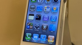Good
													Apple iPhone 4 - Unlocked, White, 16 GB, A1332, GSM, photo 2 of 10