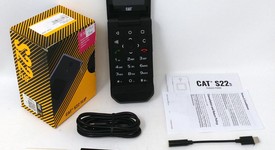 Mint
													Caterpillar Cat S22 Flip - T-Mobile, Black, 16 GB, 2 GB, photo 1 of 13