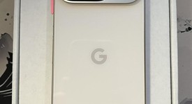 Mint
													Google Pixel 9 - Unlocked, Porcelain, 128 GB, 12 GB, G2YBB, photo 2 of 12