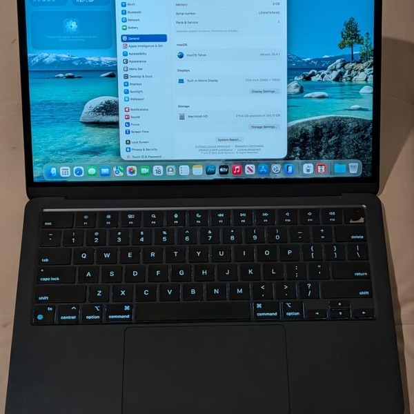 MacBook Air 2024 (M3) - 13 inch - 256 GB, Midnight, 8 GB, Apple M3, 8-core GPU